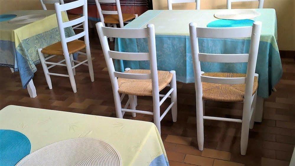 Hotel Sainte Anne "Le Verdon" 레 살레스 쉬르 베르동 외부 사진